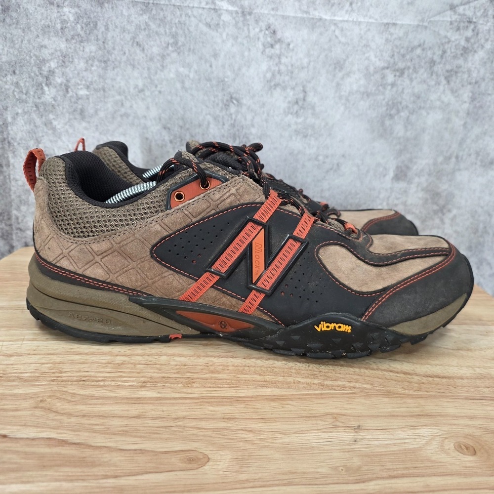 New Balance 1520 Mens 13 Brown Orange Trail Hiking Shoes Vibram Gore-Tex MO1520